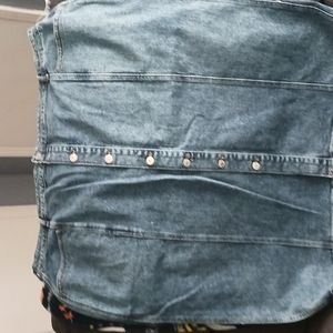 Old Navy denim skirt